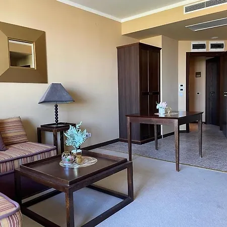 In Barcelo Royal Beach Апартамент